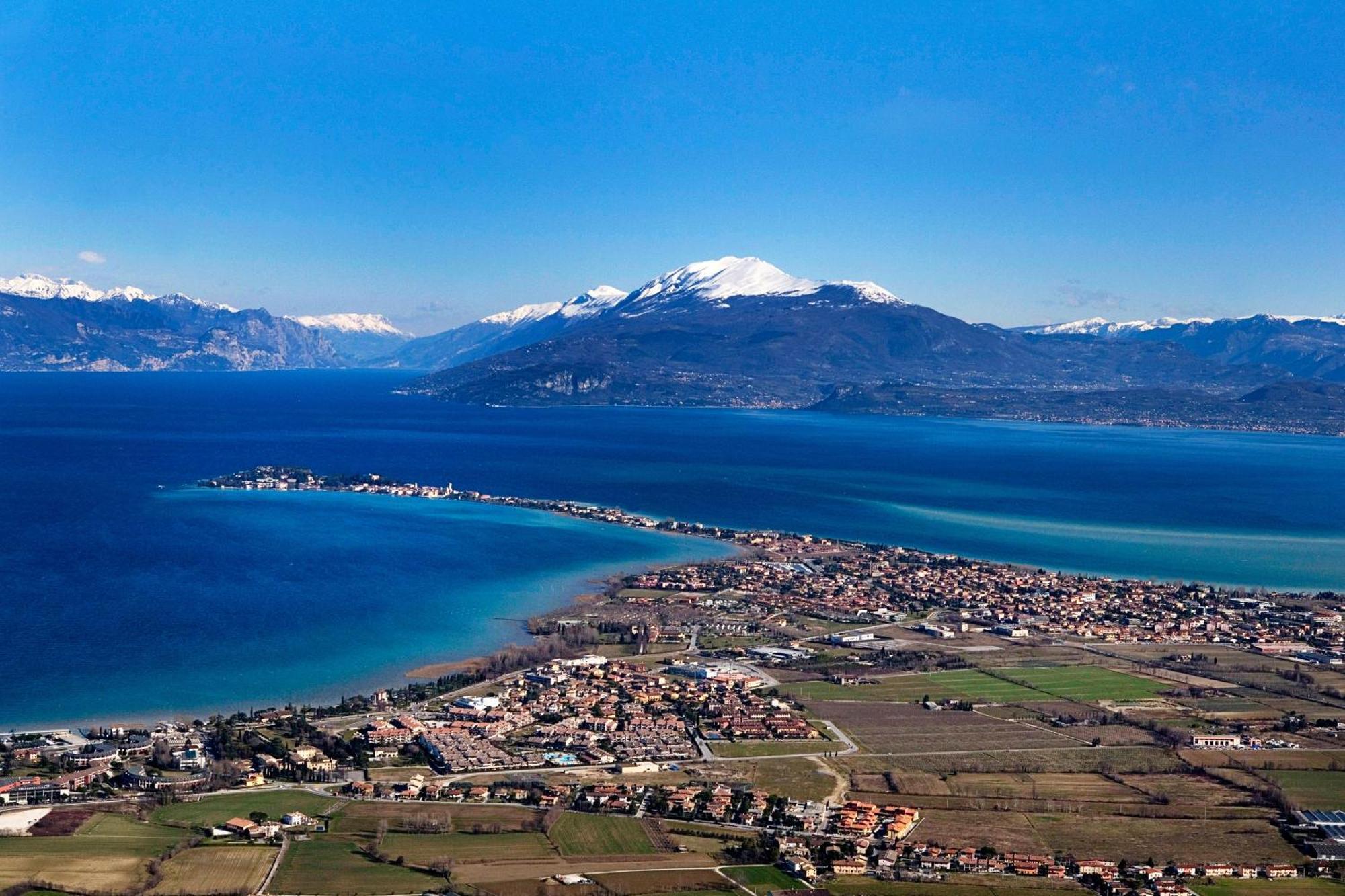 Hotel Mavino Sirmione Exterior photo